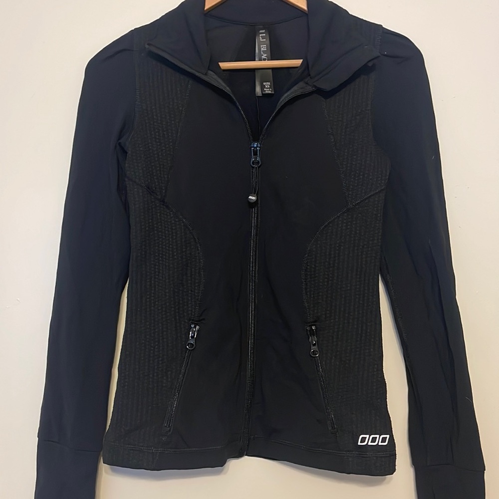 Lorna Jane xs black jacket